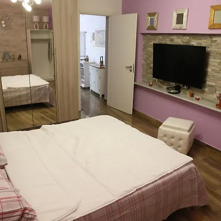 Cozy In In A Delightful Area * Агридженто